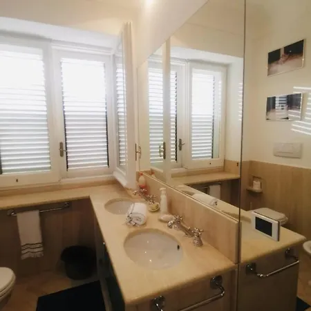 Belvedere Apartment *