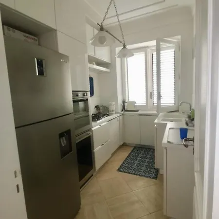 Belvedere Apartment Appartement *